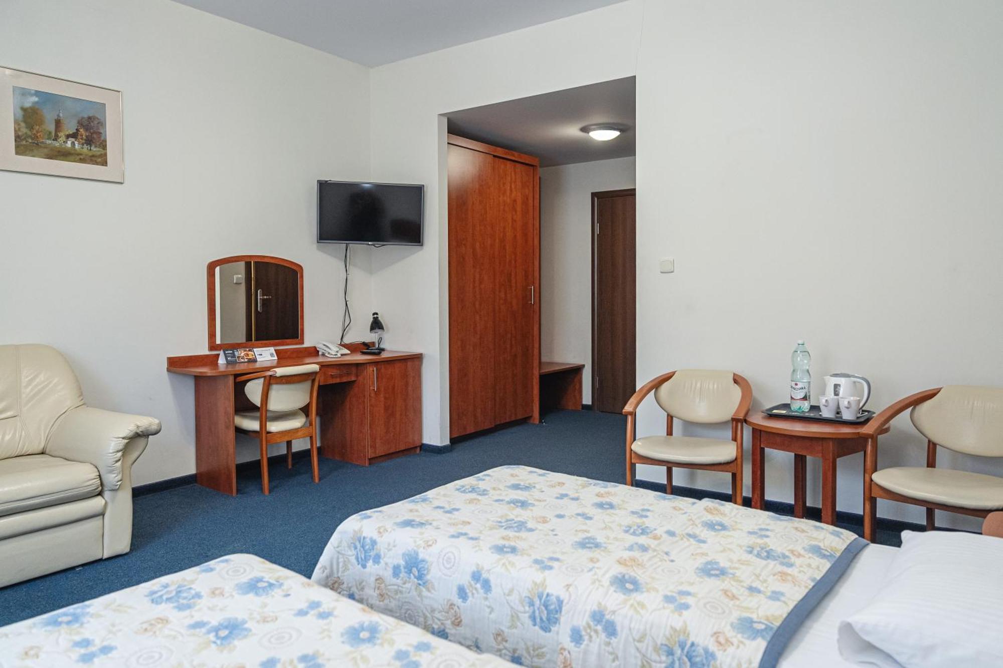 קריניצה זדרוי Hotel Jaworzyna Krynicka מראה חיצוני תמונה