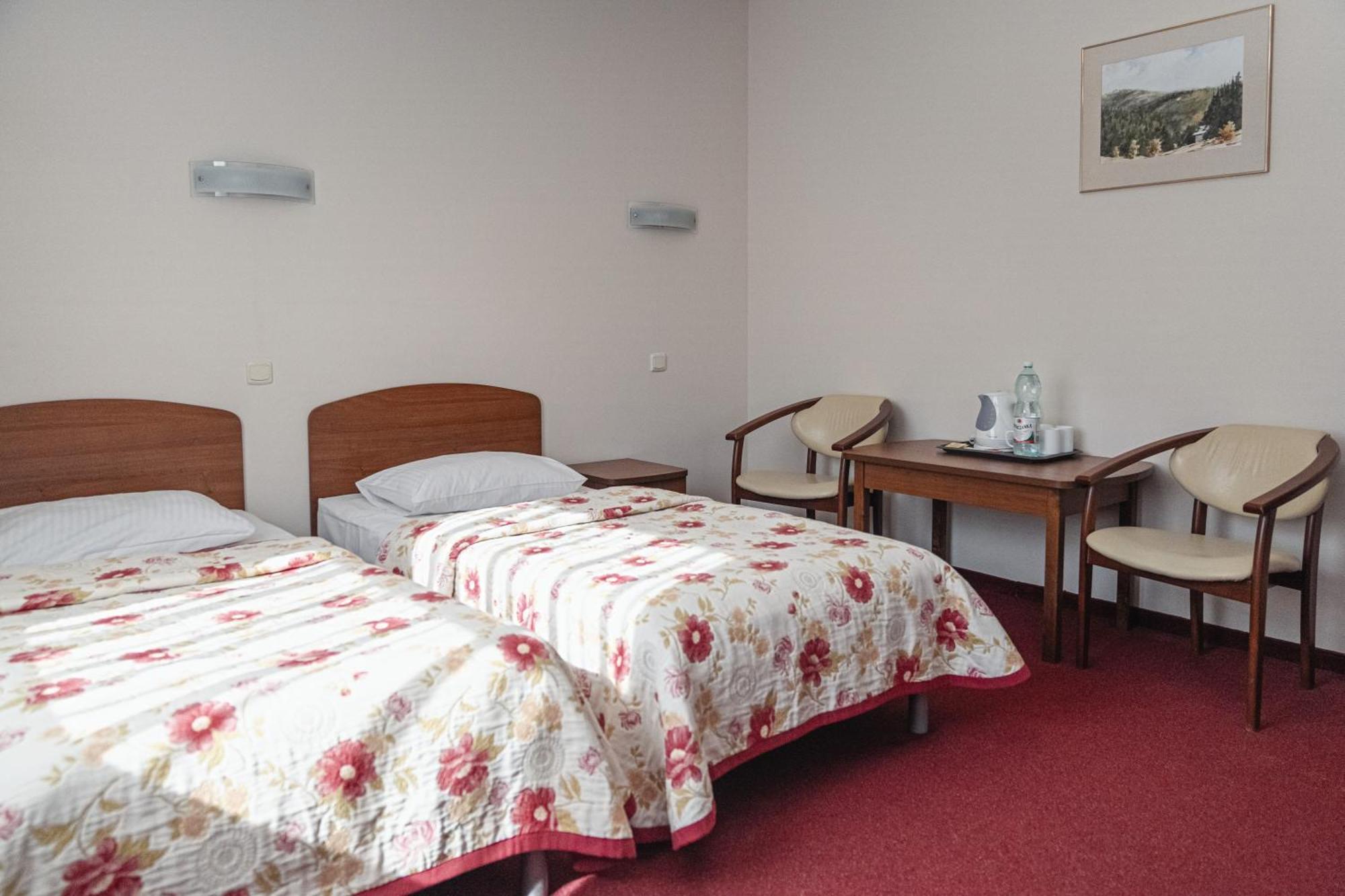 קריניצה זדרוי Hotel Jaworzyna Krynicka מראה חיצוני תמונה
