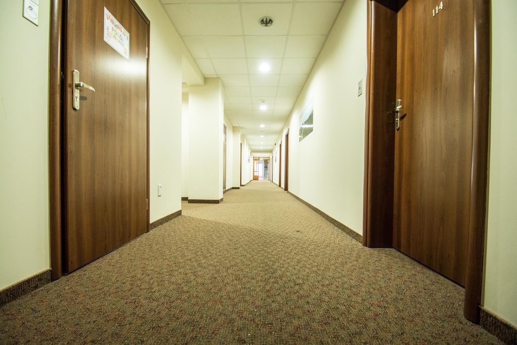 קריניצה זדרוי Hotel Jaworzyna Krynicka מראה חיצוני תמונה